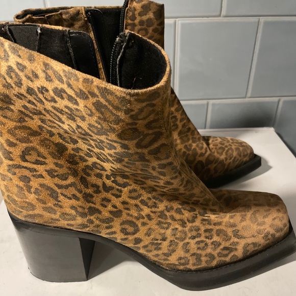 Asos Design Animal, Print Leather Square Toe High Heel Zip up Booties 14 - Picture 2 of 7